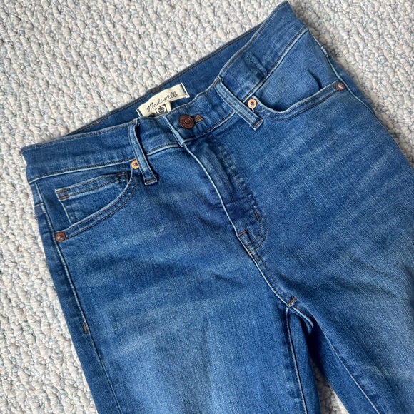 Madewell Mid Rise Distressed Skinny Jeans - Picture 4 of 7